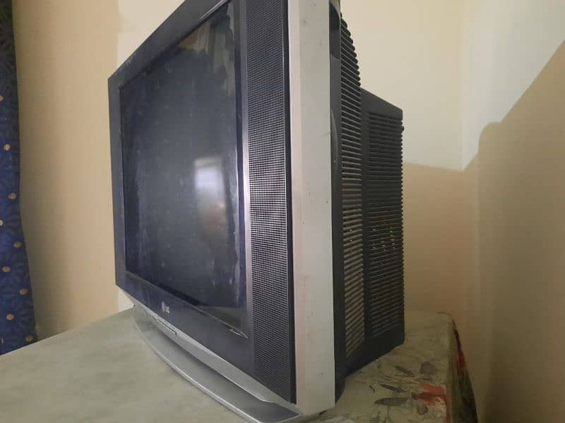 used television in new condition 2