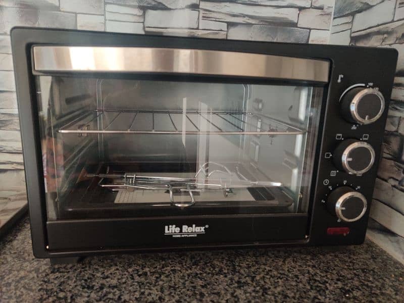 Baking oven for sale Life relax company new condition 0