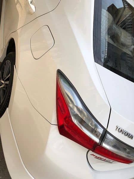 Toyota Corolla Altis 1.6 X 2022 super white 4