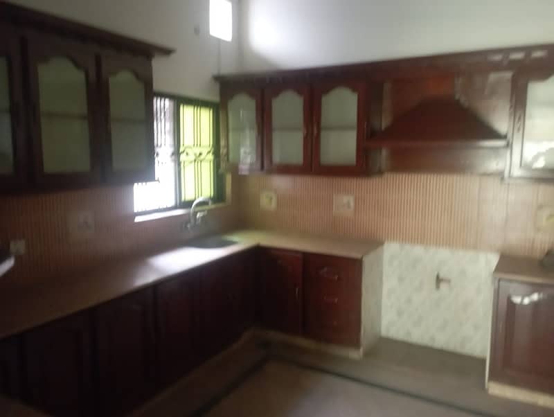 Prominently-Located 1 Kanal House Available In PIA Housing Scheme Block A1 7