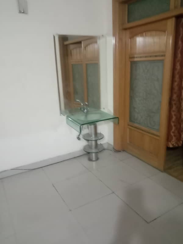 20 Marla Upper Portion E2 Block Hot Location Gas Electricity Available Johar Town Lahore 2