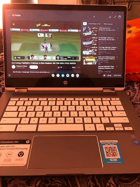 HP Chromebook 360 digree touch screen 2