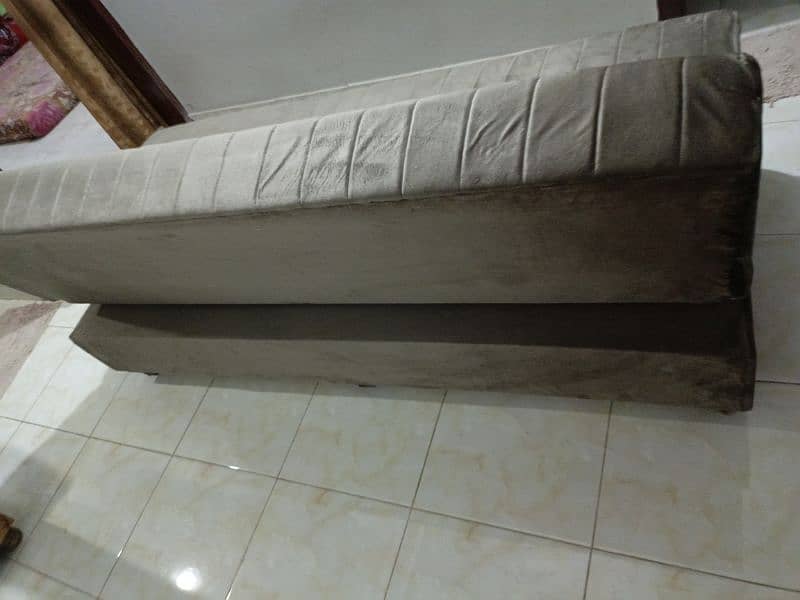 sofa combad 1