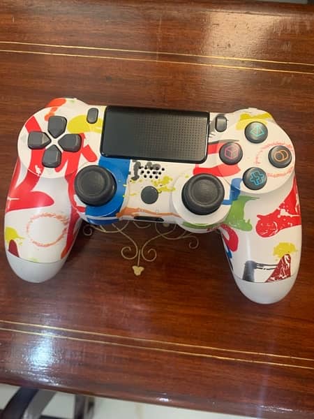 PS4 jailbreak with two controllers 3