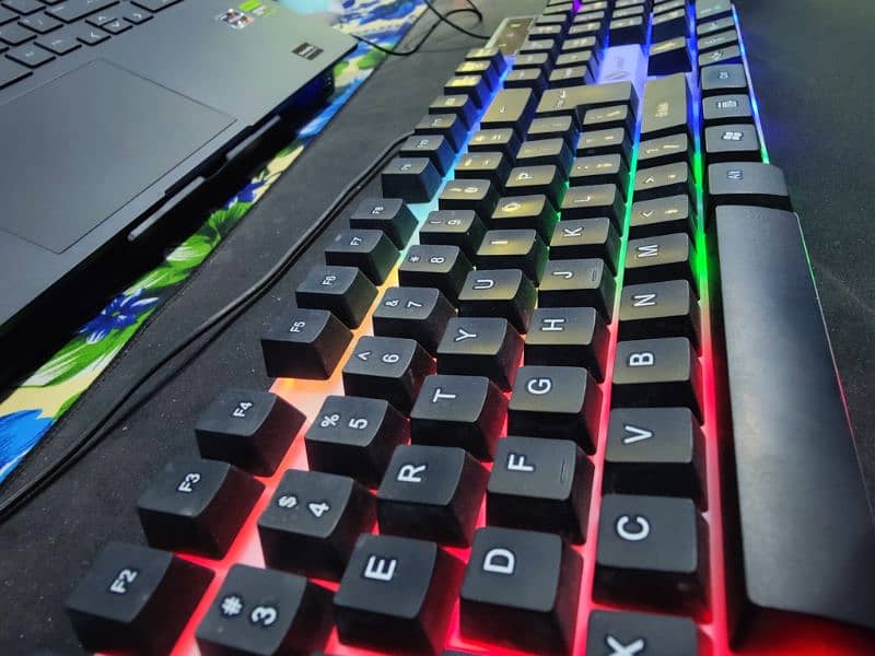 Gaming Semi Mechanical keyboard with RGB lights. Mechanical feel. 0