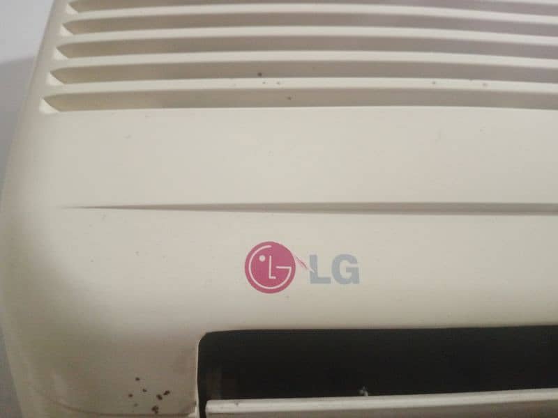 L. G AC with indoor and outdoor functions 1