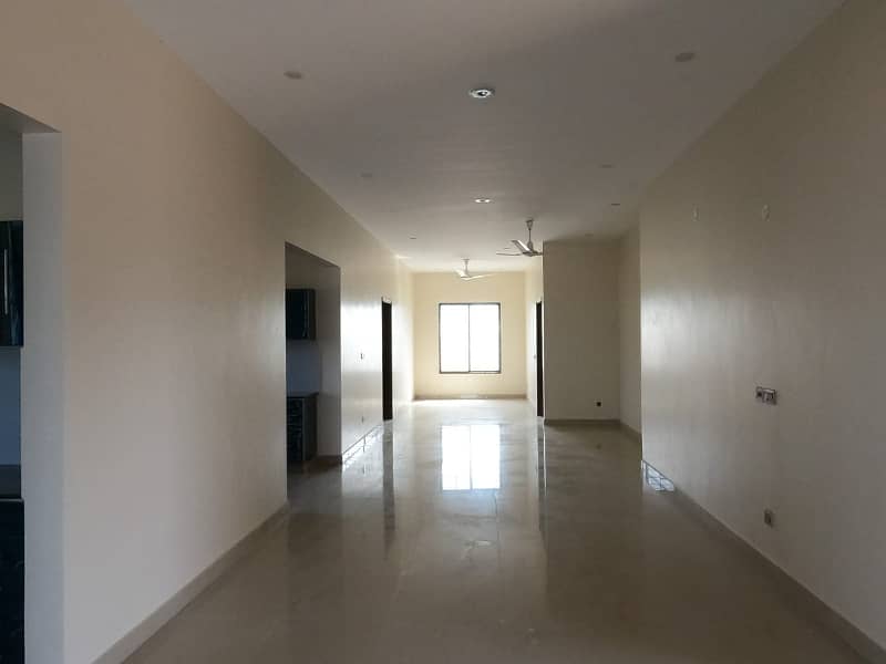 500 YARD 3 UNIT HOUSE FOR RENT DHA PHASE 8 5