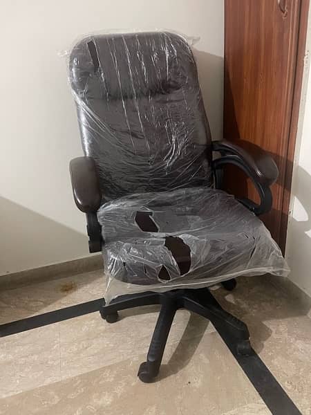 Office Boss Chair | Brand new | Brown Color | Adjustable Chair 3