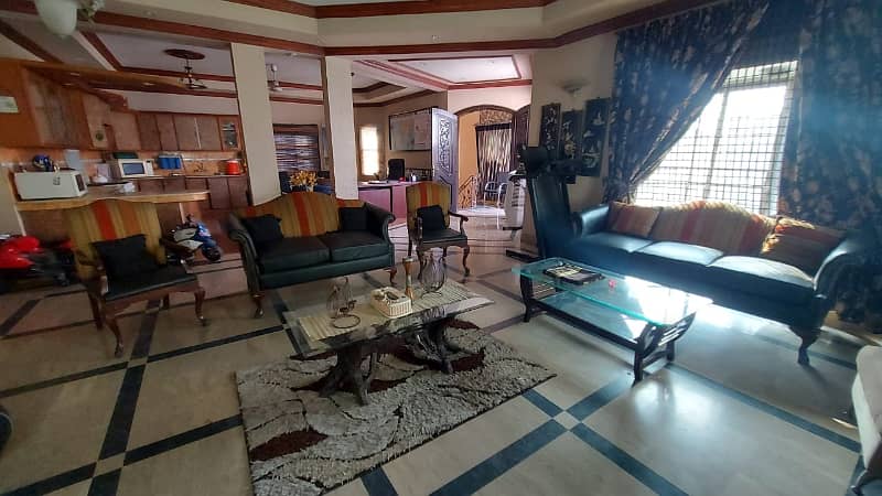 Furnished 1 Kanal Upper Phase 4 Cetrally Located At Prime Location 0