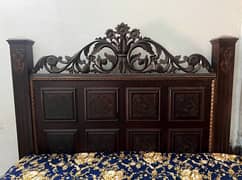 bed for sale with side tables