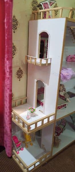 doll house wooden 3