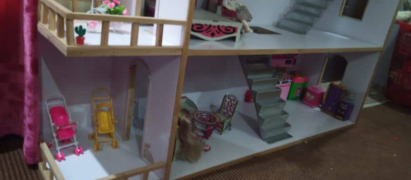 doll house wooden 5