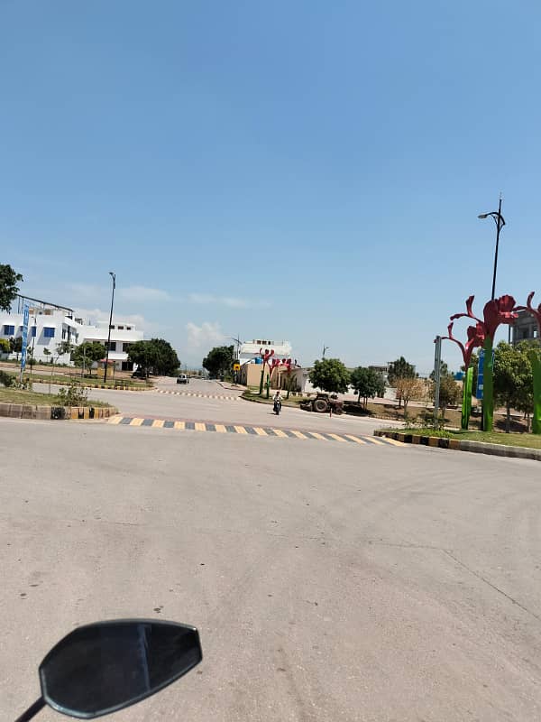 8 Marla plot for sale sector: N , Bahria enclave Islamabad 4