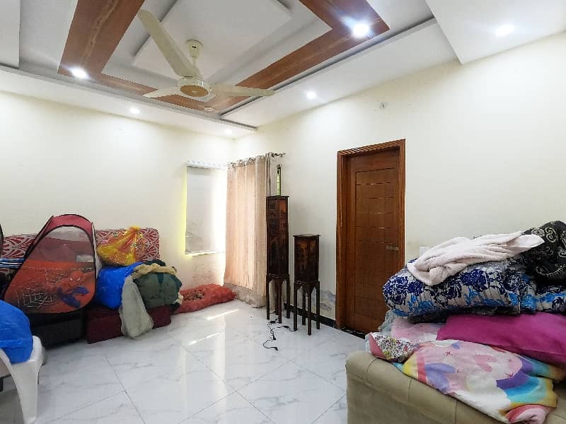 A Prime Location House Of 7 Marla In Rs. 32500000 17