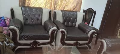Sofa Set for Sale. . . .