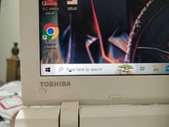 Toshiba satellite C55D laptop 8gb ram 128ssd
