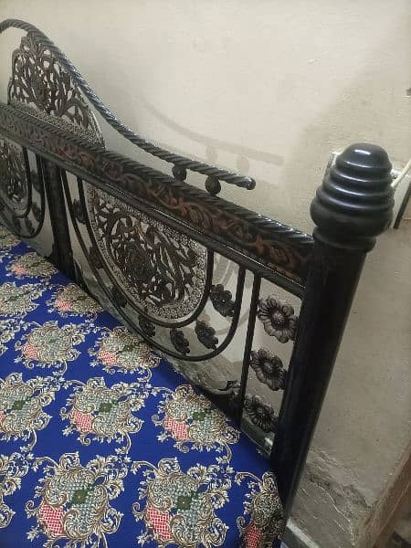 king size iron bed for sell 2