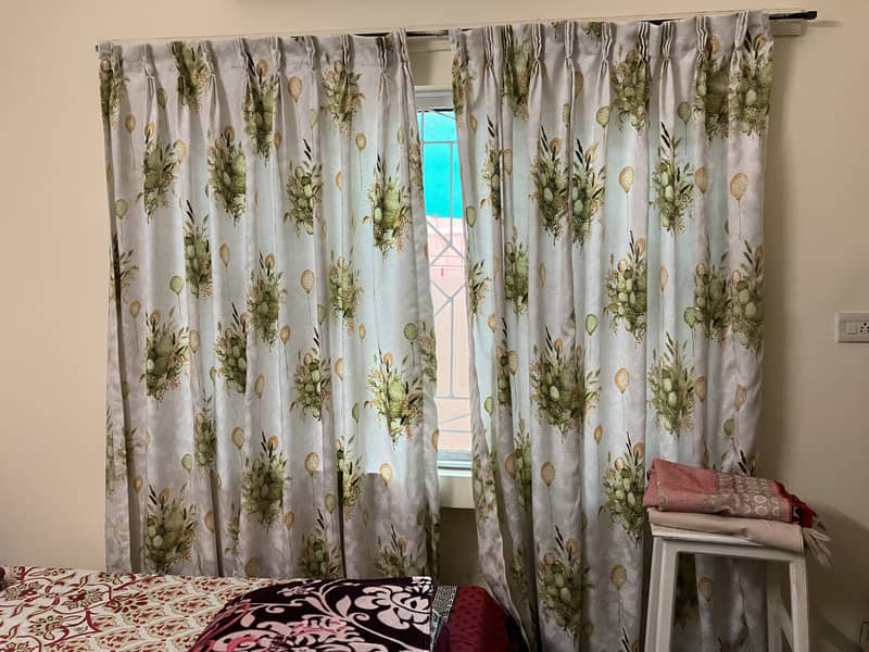 Curtains and Carpet for sale 4