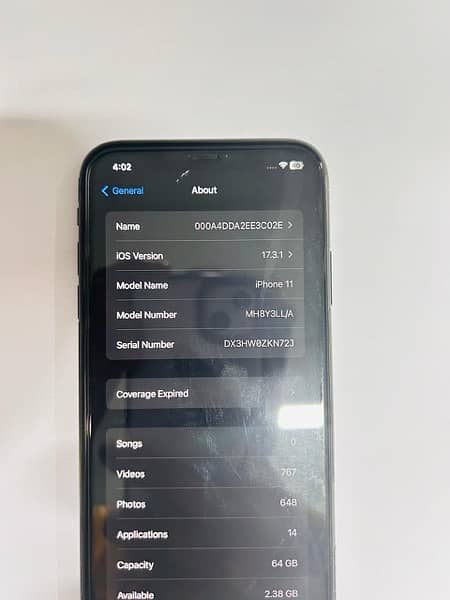 Iphone 11 full water pack no scratches 87 battery 5