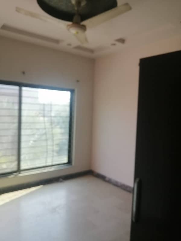 Dha Phase 5 B Block 5 Marla House For Rent 9