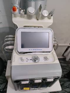 7 in 1 hydra Facial Machine up for Sale
