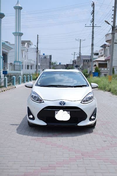 Toyota Aqua 2018 4