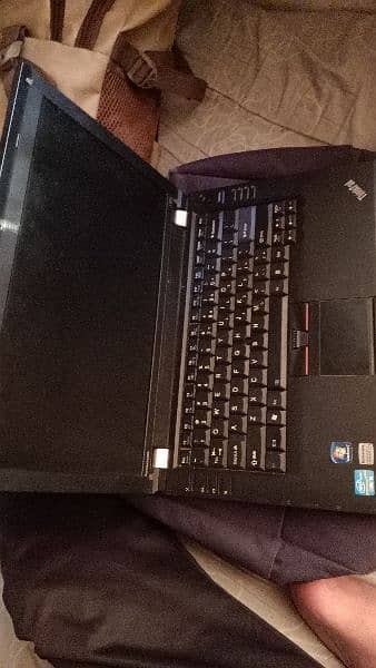 laptop:300gb drive 4gbram 2hourbattery for buy  contact at 03187882794 3
