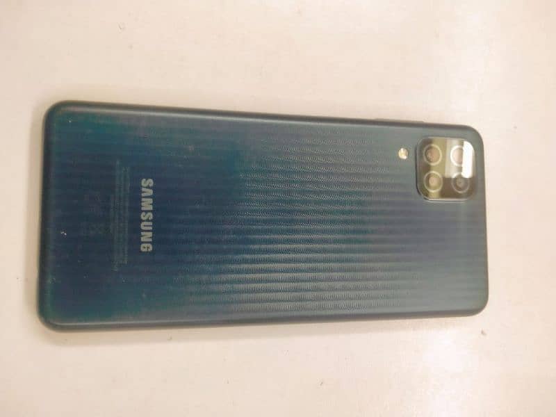 Samsung M12 ,4/64 5