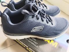 SKECHERS JOGGERS BRAND NEW 1 TIME USE ONLY