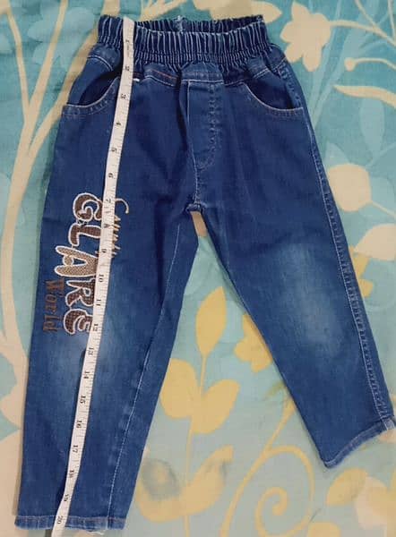 Deal. . 11 jeans for Rs. 2000 only. . 10