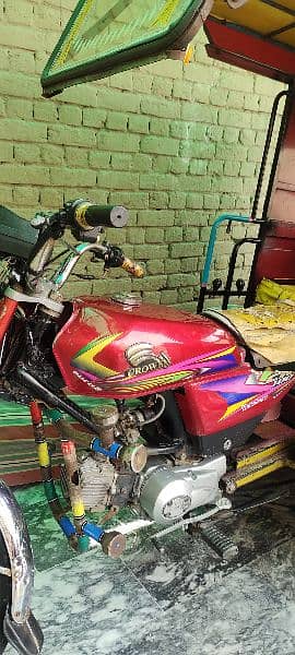 rikshw with crown motorcycle 2021 2