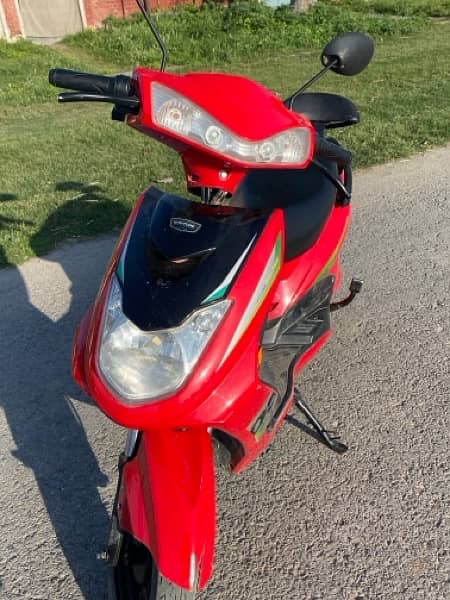 YJ Future Scooty (RED) 3