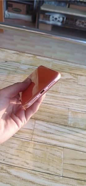 iphone xr non pta…btry health 80……true tone okay…. . condition 10by10 8