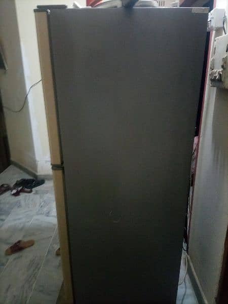 Refrigerator changhong Ruba 3