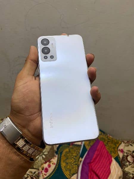 infinix hot 12 in good condition 6/128. . . 3