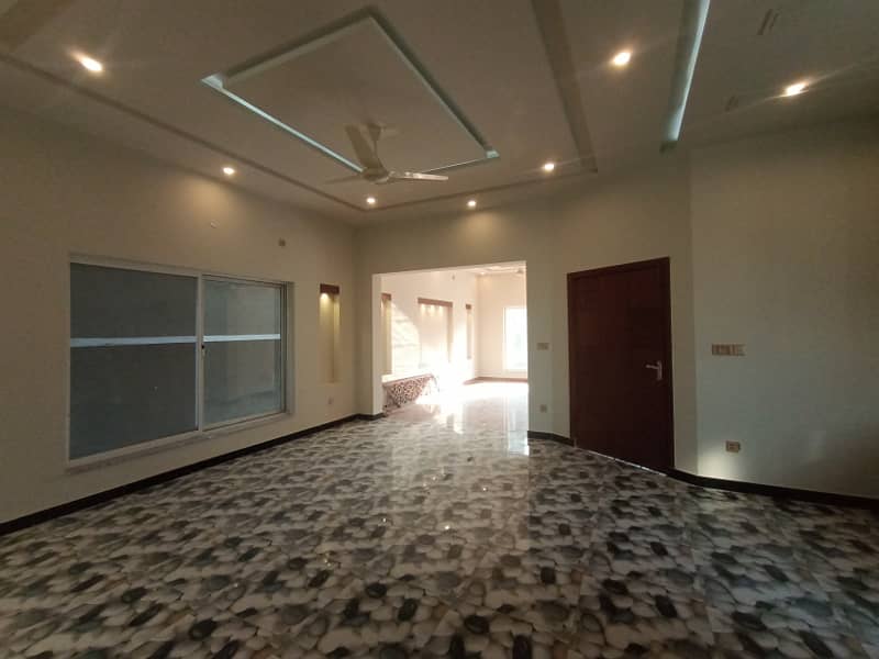 10 Marla Brand New House for Sale Dha 2 Islamabad 12