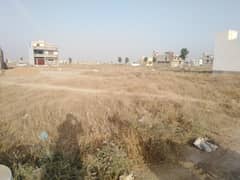 Centrally Located Prime Location Commercial Plot In Saadi Garden - Block 2 Is Available For sale