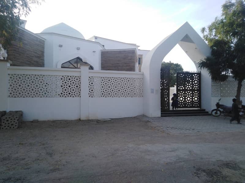 TRANSFER Highly Desirable Prime Location Residential Plot Available In Saadi Garden Block 5 For Sale 4