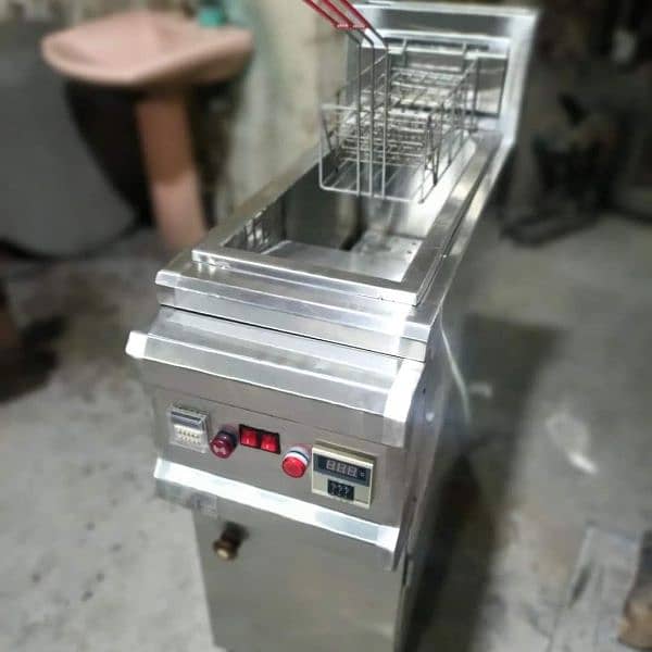 16 Liter Fryer Stock available - New & Used Fryer For Sale 4