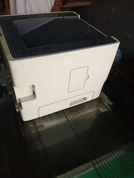 HP laserjet printer 1
