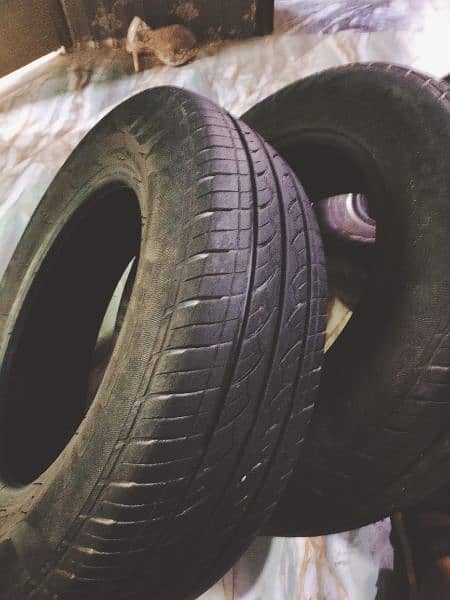Cultus car tyre (175/70R14) 1