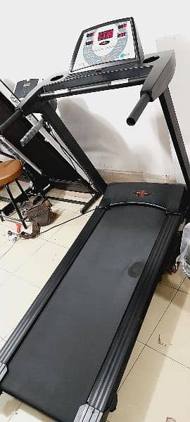 Advance Fitness Auto incline Treadmill Machine 03074776470 1