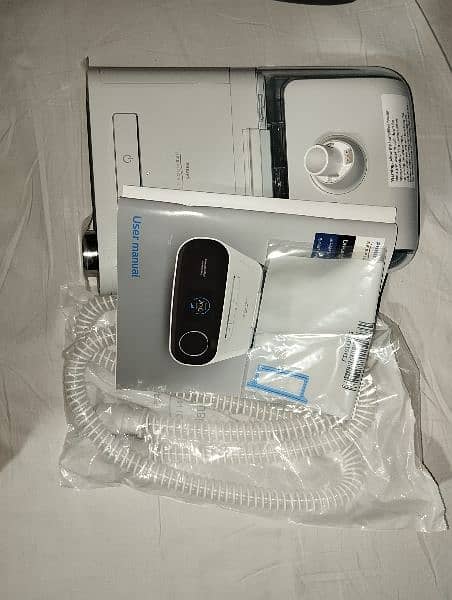 Philips Dreamstation BIPAP S/T /CPAP with Humidifier with Mask. 7