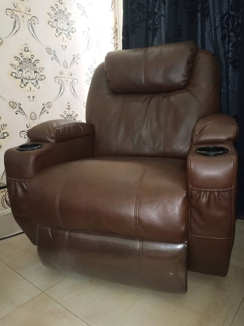 Electric Recliner sofa with heater and Massager 1