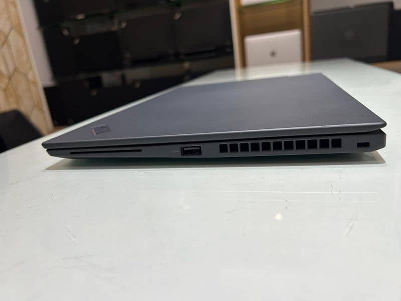 Lenovo Thinkpad T14s Gen 2 | i7 11th Generation 2