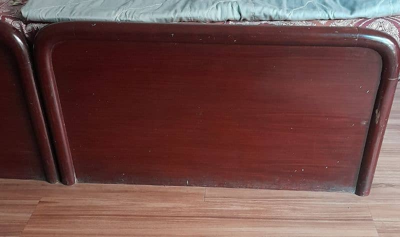 solid wood beds. . . 2 under bed drawers with one bed 1