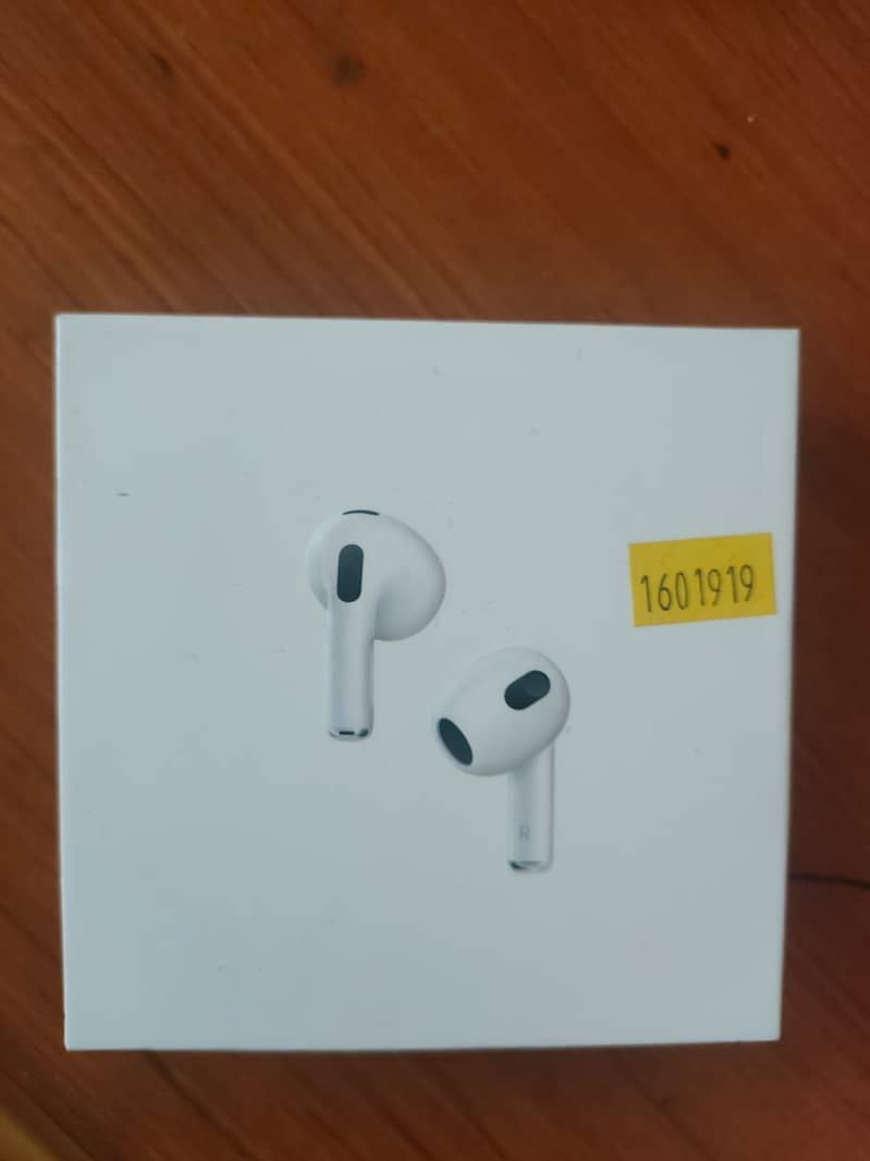 Apple airpods 3 generation From USA 0