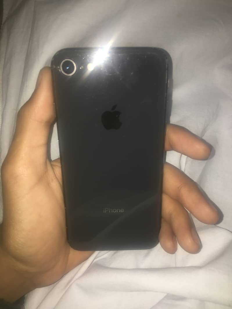 iPhone 8 64GB 1