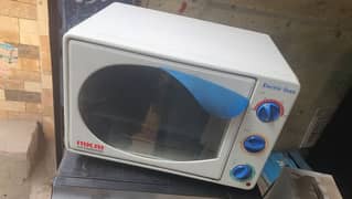 Ek microwave aur ek Oman donon for Sel