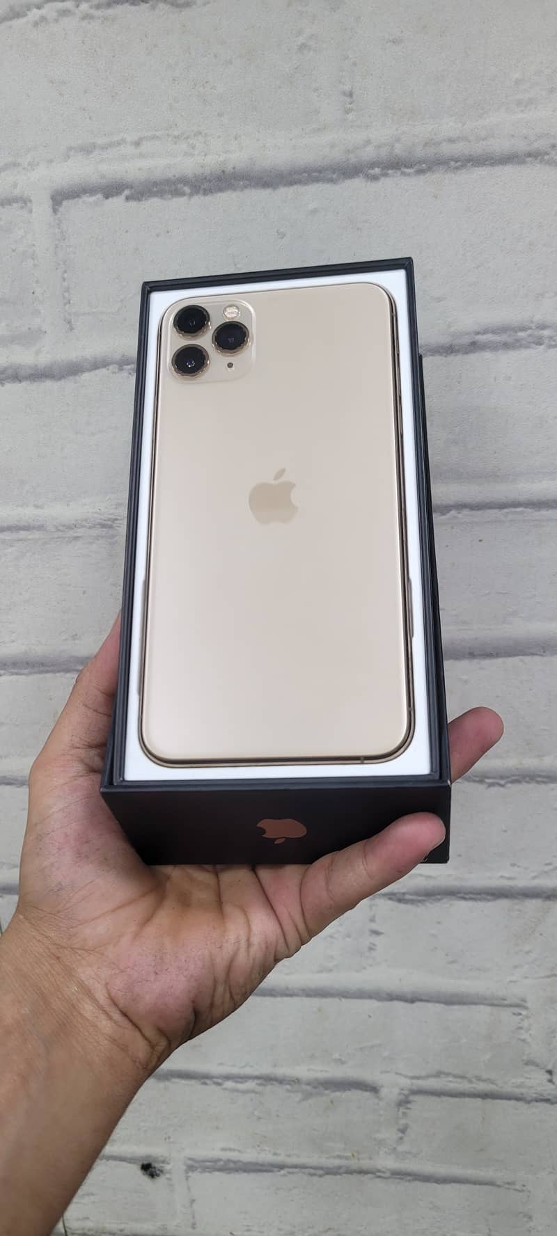 IPHONE 11 PRO MAX 256 GB PTA APPROVED 0
